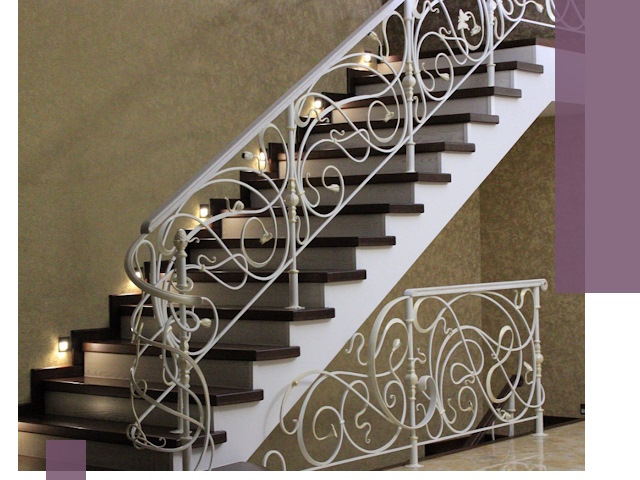 Кованые лестницы под ключ в Троицке — изготовление и монтаж