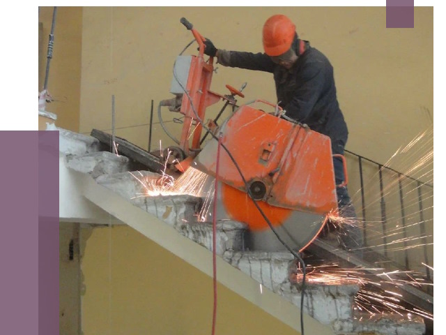 Демонтаж бетонных лестниц в Троицке от 4640 руб. за м2 | ПРОЛЁТ-Трц