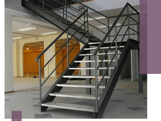 Лестницы для офиса в Троицке: изготовление, монтаж, демонтаж