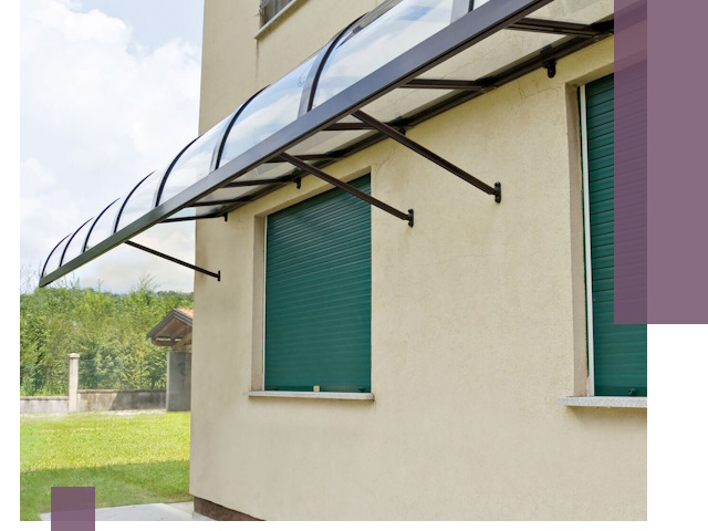 Козырьки над окнами в Троицке — изготовление и монтаж по выгоде