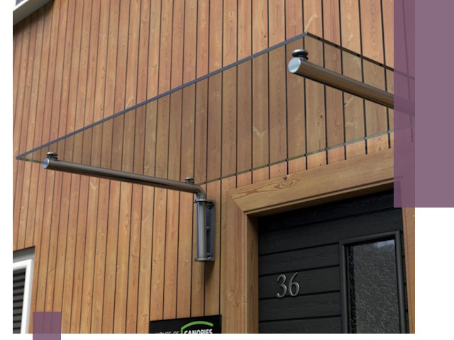 Стеклянные козырьки на входы и фасады в Троицке