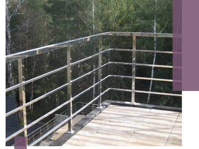 Парапеты из нержавеющей стали в Троицке — изготовление и монтаж